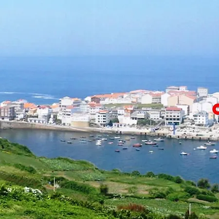 Marina. Casa Marinera Con Terraza Sobre El Mar En Caion Кайон