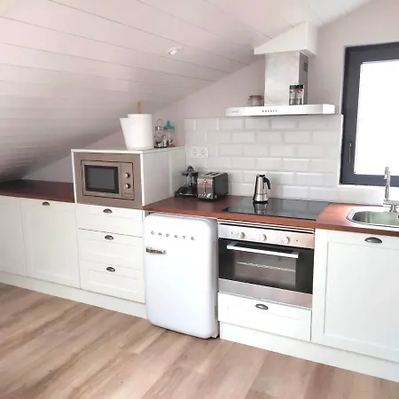 Marina. Casa Marinera Con Terraza Sobre El Mar En Caion Апартаменты *